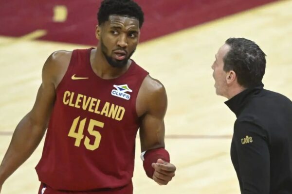 LeBron James Sends Message to Donovan Mitchell After Historic Performance in Cavs-Pacers Game 3