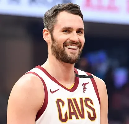Former teammate hinted at a possible Kevin Love reunion with Cavs